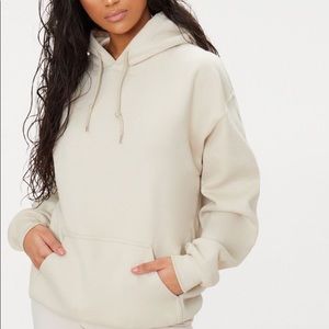 PrettyLittleThing Tops - NWT cream sweatshirt XS PrettyLittleThing Tops - NWT cream sweatshirt XS
